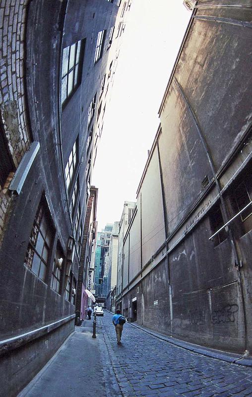 WT 0400 086-28 Australia.jpg